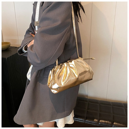 Bolso de Hombro Plateado con Textura Avanzada Estilo Dumpling - Image 12