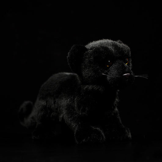 Peluche Pantera Negra Realista para Juego y Simulación - Image 9