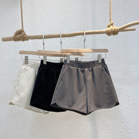 Shorts de Cuero Talle Alto y Ajustado