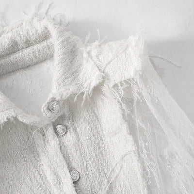 Blusa Transparente con Encaje Blanco y Costuras Decorativas - Image 18
