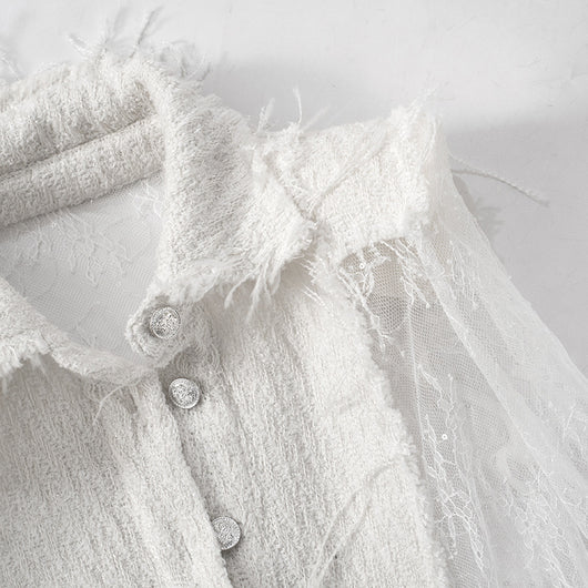 Blusa Transparente con Encaje Blanco y Costuras Decorativas - Image 18