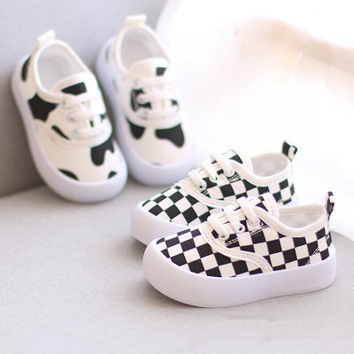 Zapatos de Lona Casuales para Niños - Cómodos y Versátiles - Image 2