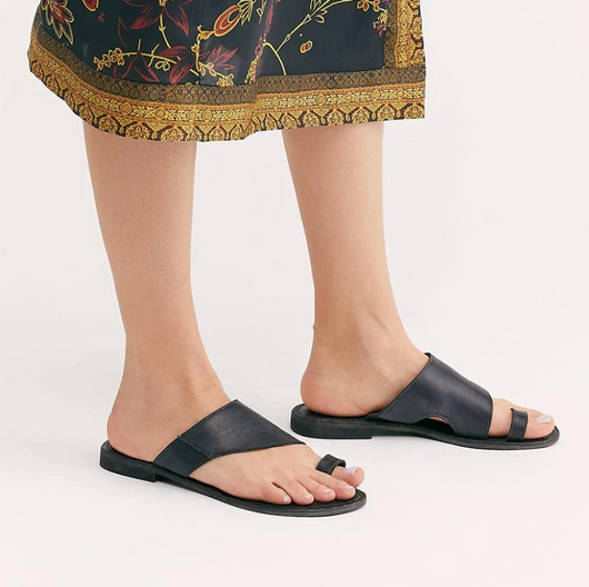 Pantufla con Recortes Laterales - Image 8