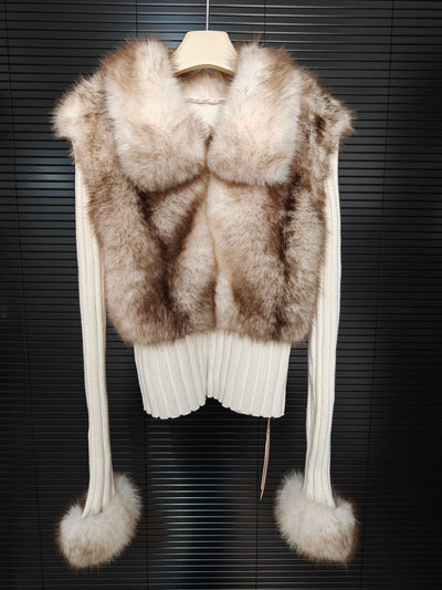 Suéter Slim Fit Ecológico con Patchwork de Lana y Detalles de Piel - Colección Invierno - Image 8