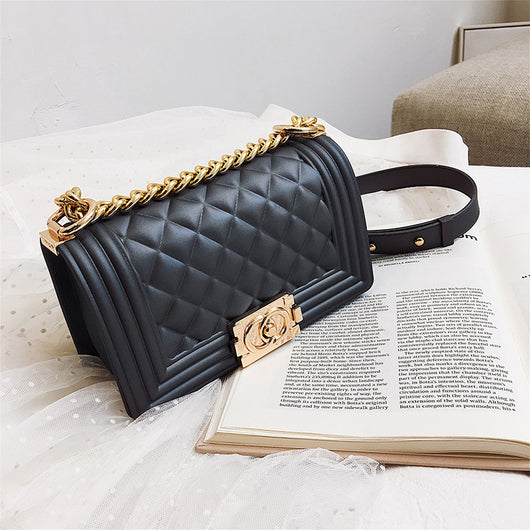 Bolso Crossbody Elegante con Cadena - Image 7