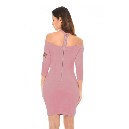 Vestido Corto de Gamuza con Cuello Choker y Hombros Descubiertos con Bordado de Rosas - Image 2