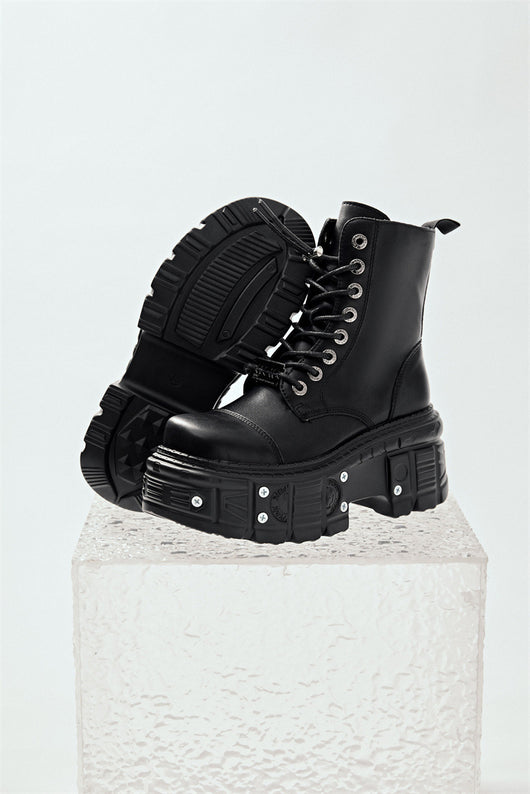 Botas Martin Punk para Mujer - Cuero Auténtico Estilo Alternativo - Image 6