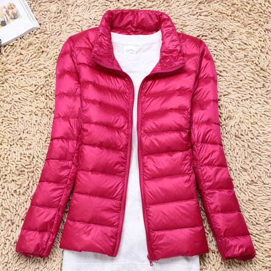 Chaqueta Acolchada Ligera para Mujer con Cuello Alto - Image 16