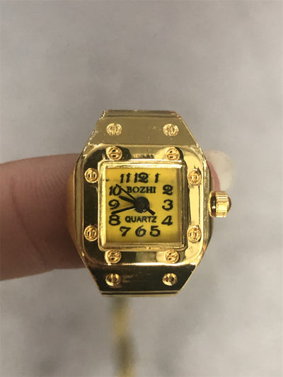 Reloj Anillo Cuadrado Dorado de Diseño Minimalista Elegante - Image 2