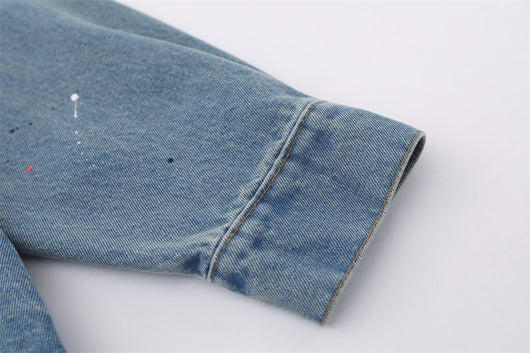 Camisa Denim Oversized con Bolsillos Bordados y Detalles Splash Ink - Image 8