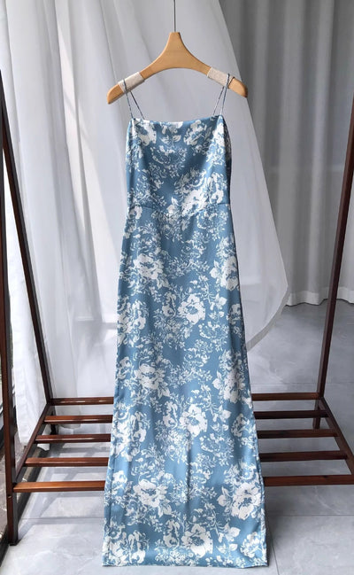 Vestido de Vacaciones en Satén Floral Lavado a la Seda - Image 9