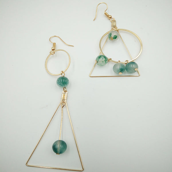 Aretes Asimétricos Triángulo Círculo Bola - Diseño Creativo y Moderno