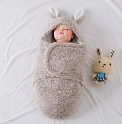 Saco de Dormir para Bebé Recién Nacido en Fleece Suave - Envoltorio Térmico Unisex con Soporte para la Cabeza - Image 7