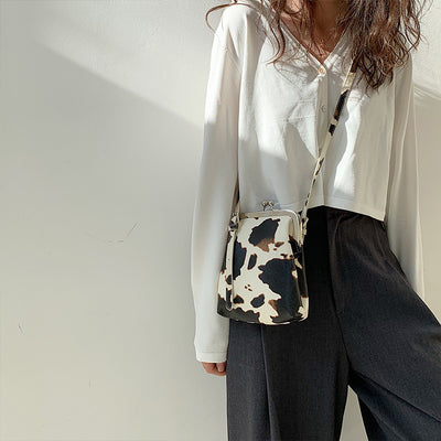 Bolsa Mensajera Portátil Vaca Linda para Mujer - Image 12