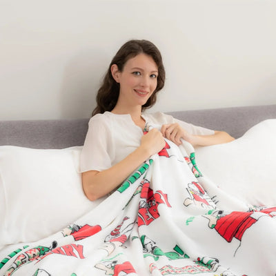 Cobija de felpa Peanuts Velvet Loft Snoopy 140 x 178 cm – Diseño The Flying Ace, oficial y ultra suave - Tekeno