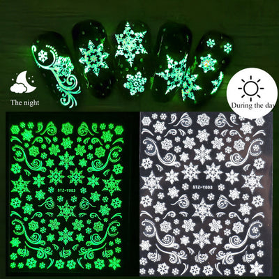 Pegatinas de Uñas Navideñas Luminosas 3D - Copos de Nieve Adhesivos - Image 7