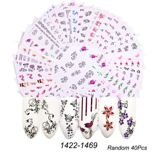 Set de Stickers para Uñas con Flores de Encaje Blanco y Negro - Image 8