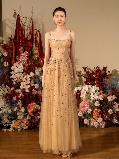 Vestido de Novia Artesanal con Cuentas Decorativas - Image 3