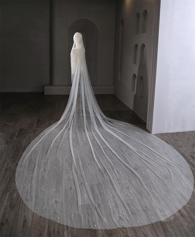 Velo de Novia Largo de Lujo con Perlas - Image 11