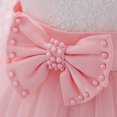 Bata Clínica con Detalles de Encaje y Costuras Reforzadas - Image 33