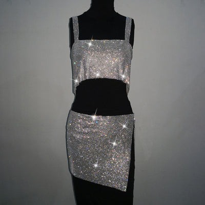 Vestido Elegante con Espalda Abierta y Detalle Metálico - Image 8