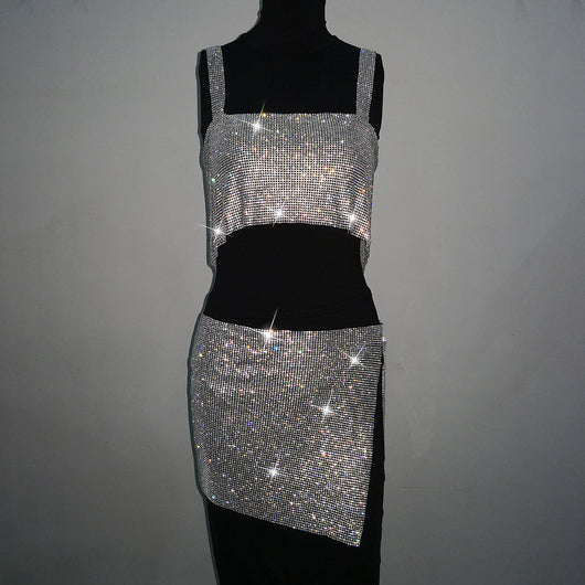 Vestido Elegante con Espalda Abierta y Detalle Metálico - Image 8