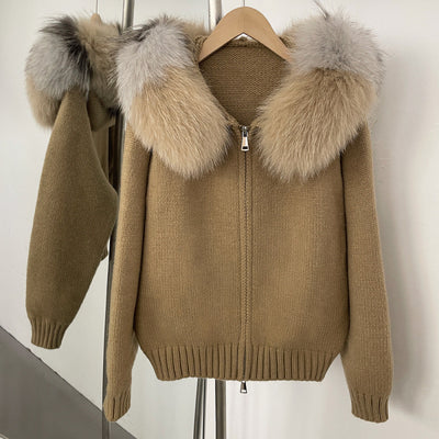 Abrigo de Primavera para Mujer con Cuello de Zorro Real y Capucha - Image 11