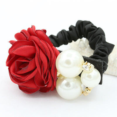 Cinta para el Cabello con Perla, Rosa y Camelia - Accesorio de Moda - Image 4