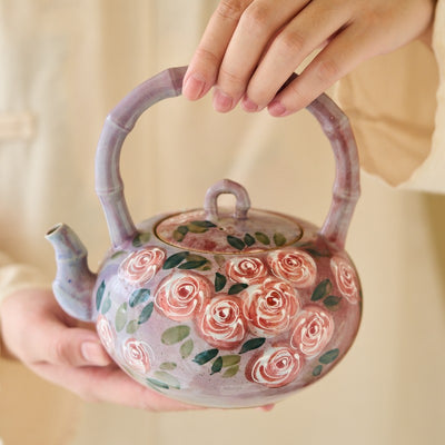 Florero de Porcelana China Pintado a Mano con Rosas - Image 10