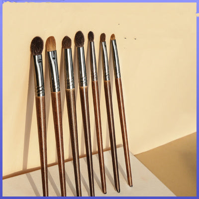 Set de Brochas de Maquillaje Portátil con Primer para Sombras - Iniciantes - Image 8