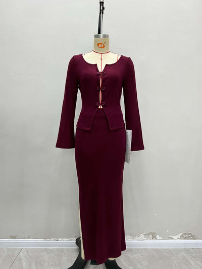 Blusa Corta con Cuello Cuadrado y Hebilla Fashion en Burgundy - Conjunto Tejido - Image 11