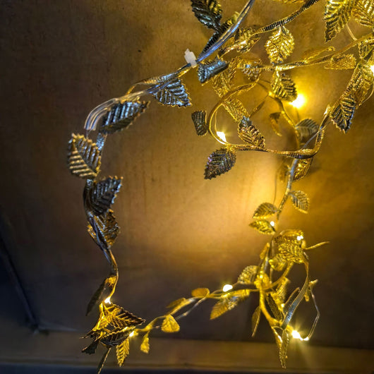 Luces Navideñas LED Doradas con Diseño de Hojas - Image 7