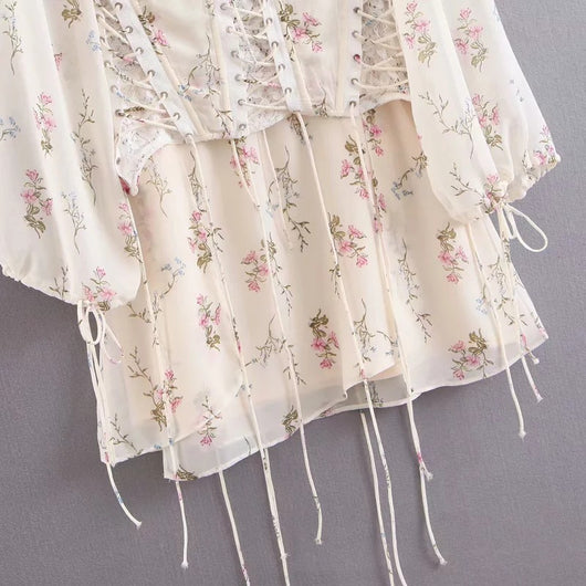 Vestido con Volantes y Cintura Definida - Image 4