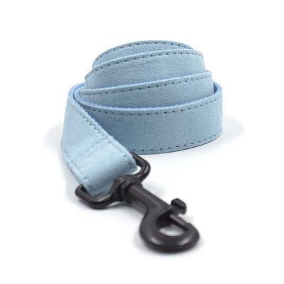 Collar y Correa para Mascotas Terciopelo Azul Claro con Hebilla Negra y Moño - Image 4