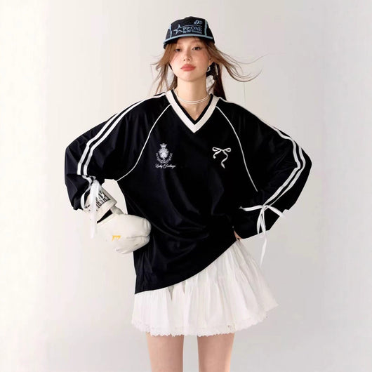 Playera Deportiva Suelta con Lazo Mariposa y Cuello V - Image 3