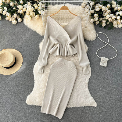 Conjunto Falda Suéter Escotado con Volantes - Image 8