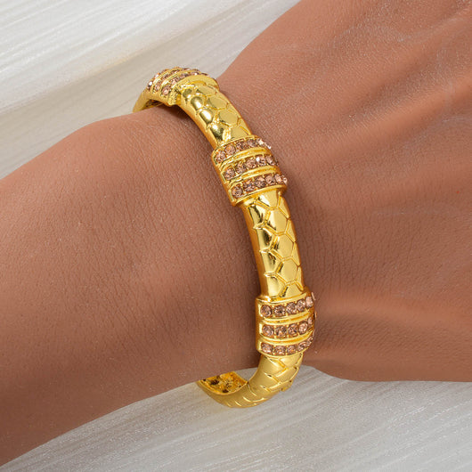Conjunto de Joyas con Diamantes Estilo Chino: Anillo, Pulsera, Collar y Aretes - Image 11