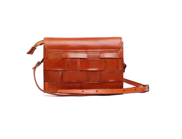 Bolso de Cuero Curtido al Vegetal con Correa de Hombro