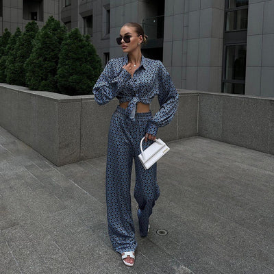 Conjunto de Moda Elegante: Camisa Estampada Manga Larga con Pantalón Ancho - Image 8