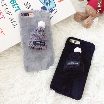 Funda Navideña de Peluche Compatible con iPhone 7/8 Plus - Image 3