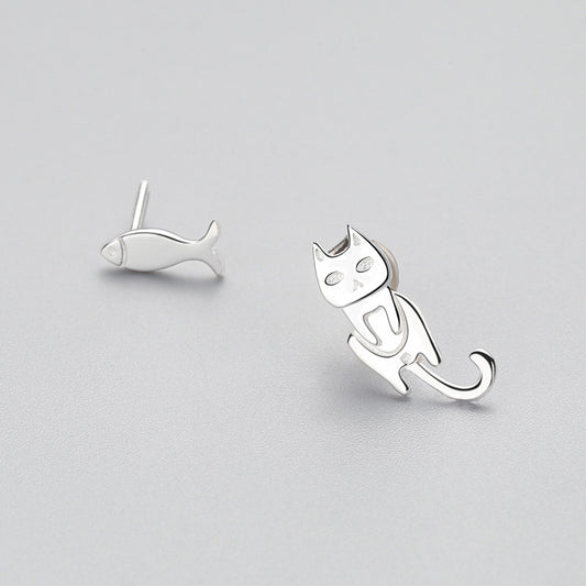 Aretes de Plata 925 Asimétricos con Diseño de Gato y Pez - Joyería Personalizada para Mujeres - Image 2