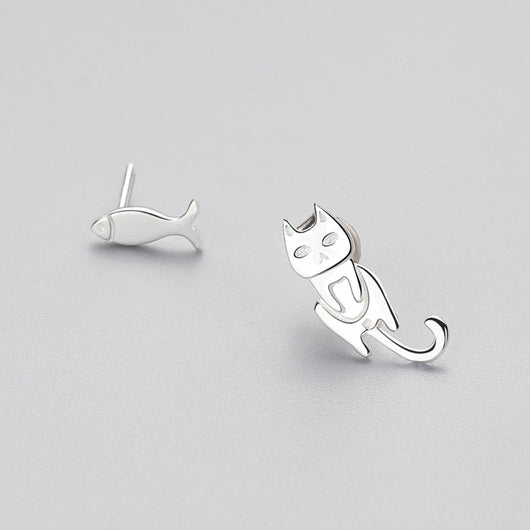 Aretes de Plata 925 Asimétricos con Diseño de Gato y Pez - Joyería Personalizada para Mujeres - Image 2