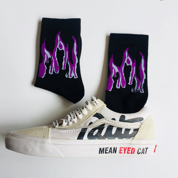 Calcetines Tide Flame - Estilo y Comodidad