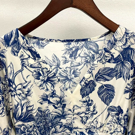 Vestido Azul y Blanco con Estampado Porcelana Chino - Cuello V Manga Media - Image 17
