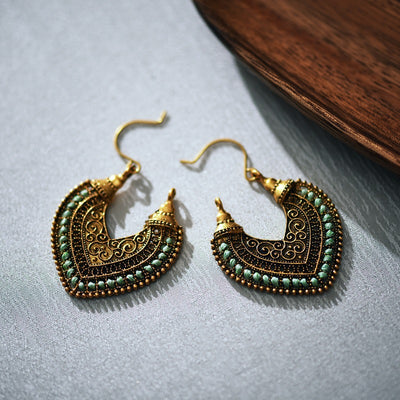 Aretes Tejidos en Forma de Corazón - Image 5