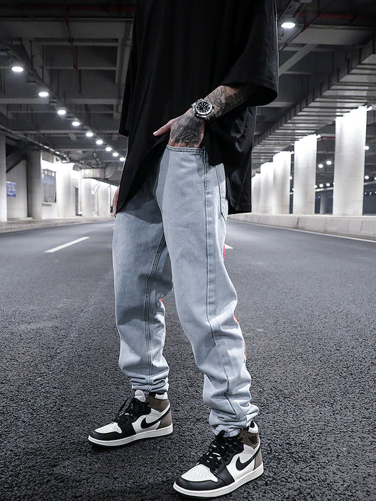 Jeans Rectos Ajustados con Bordado Love - Image 9