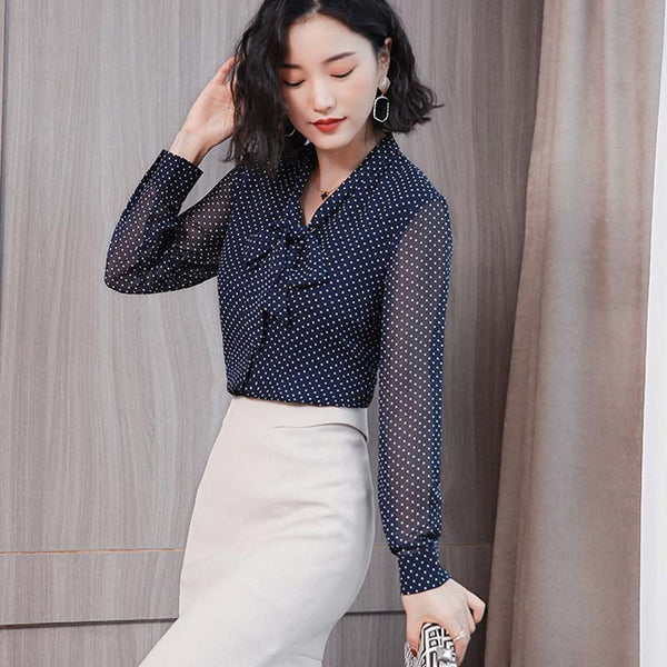 Blusa Elegante de Manga Larga con Cuello de Pie y Moño