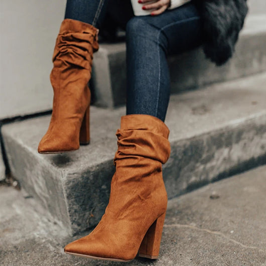 Botas Cortas Plus Size con Tacón Alto y Cierre Lateral - Image 10