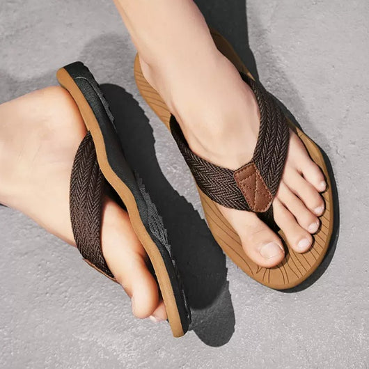 Pantuflas Minimalistas para Hombre - Diseño Casual y Moderno - Image 2