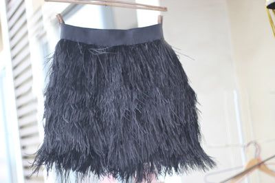 Falda con Panel de Plumas - Image 5